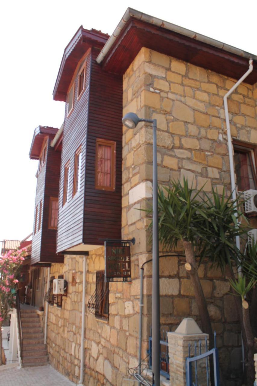 Nar Hotel Side Exterior foto